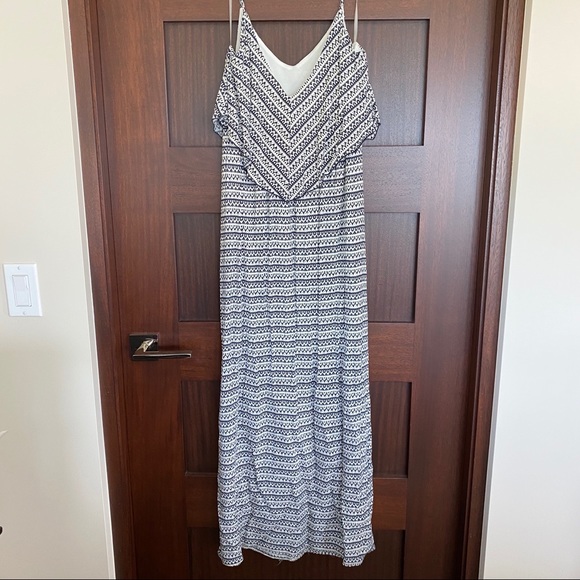 Navy and white GB Maxi Dress size Medium - Picture 2 of 4